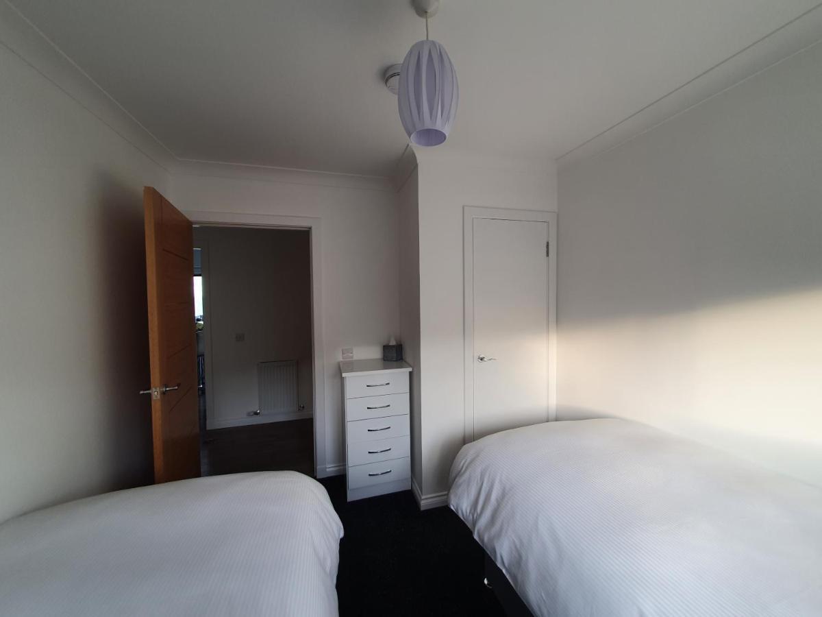 22 Waters Edge Banff Appartement Buitenkant foto