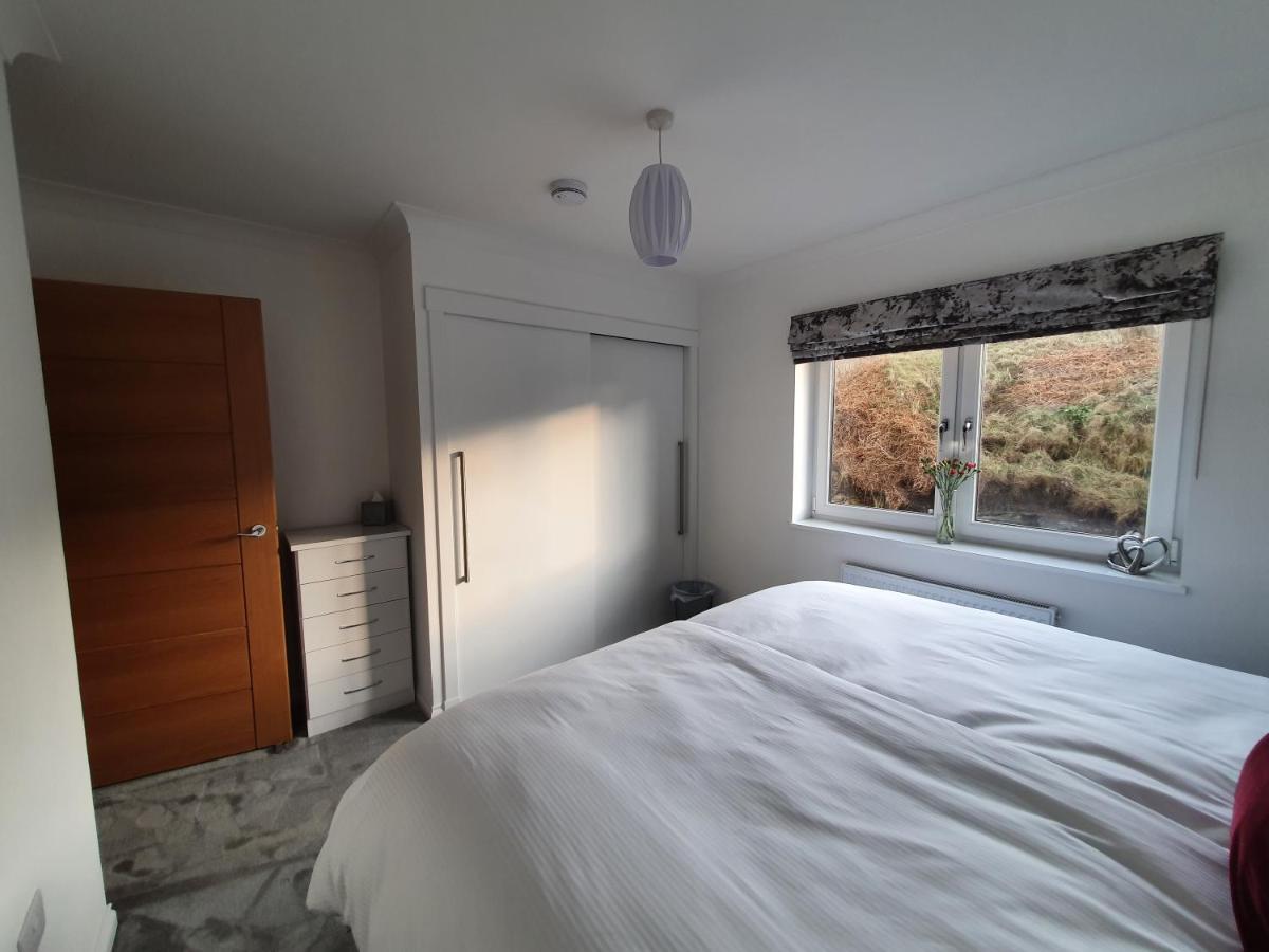 22 Waters Edge Banff Appartement Buitenkant foto