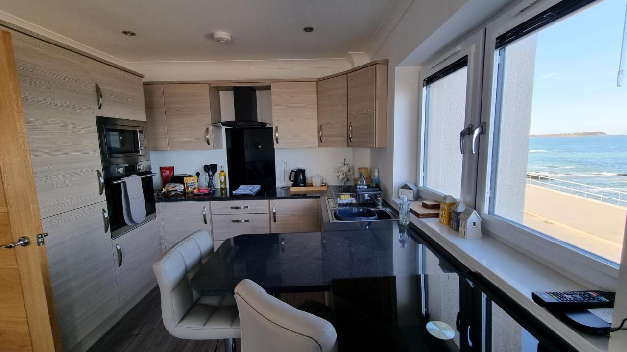 22 Waters Edge Banff Appartement Buitenkant foto